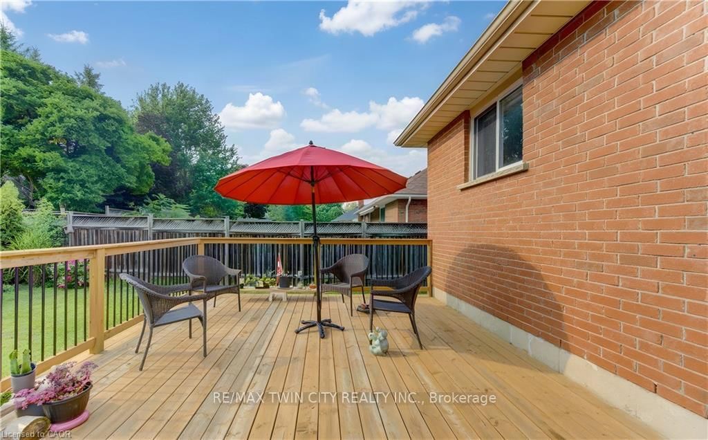 49 KING WILLIAM Street • Brant, ON photo 38