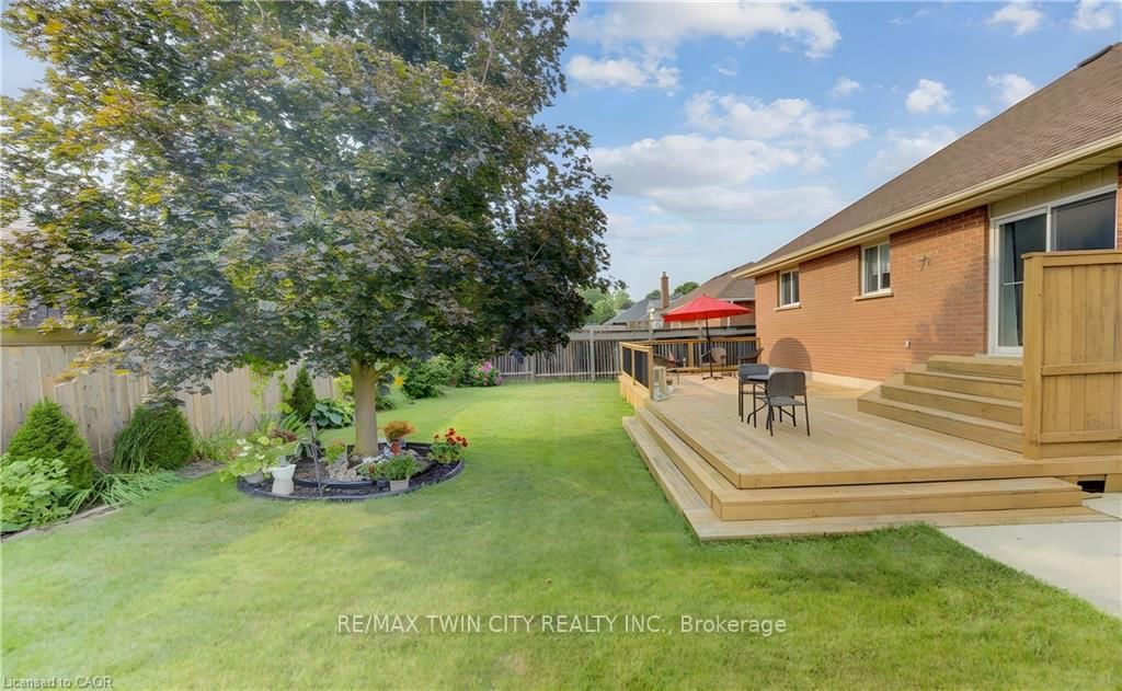 49 KING WILLIAM Street • Brant, ON photo 39
