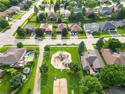 49 KING WILLIAM Street • Brant, ON photo 4