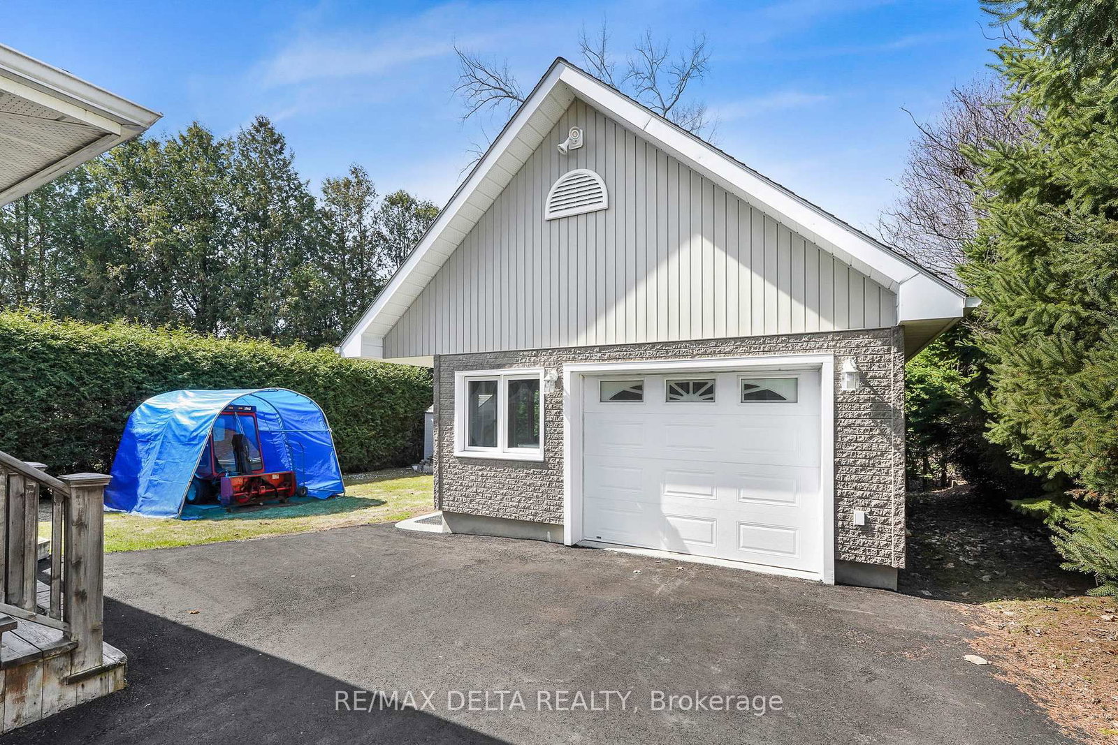 2567 Cleroux Crescent • Ottawa, ON photo 25