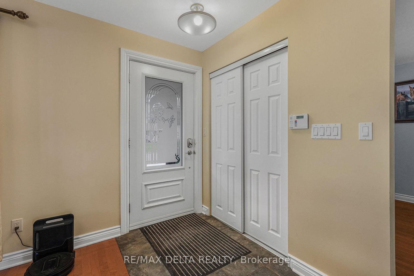 2567 Cleroux Crescent • Ottawa, ON photo 4