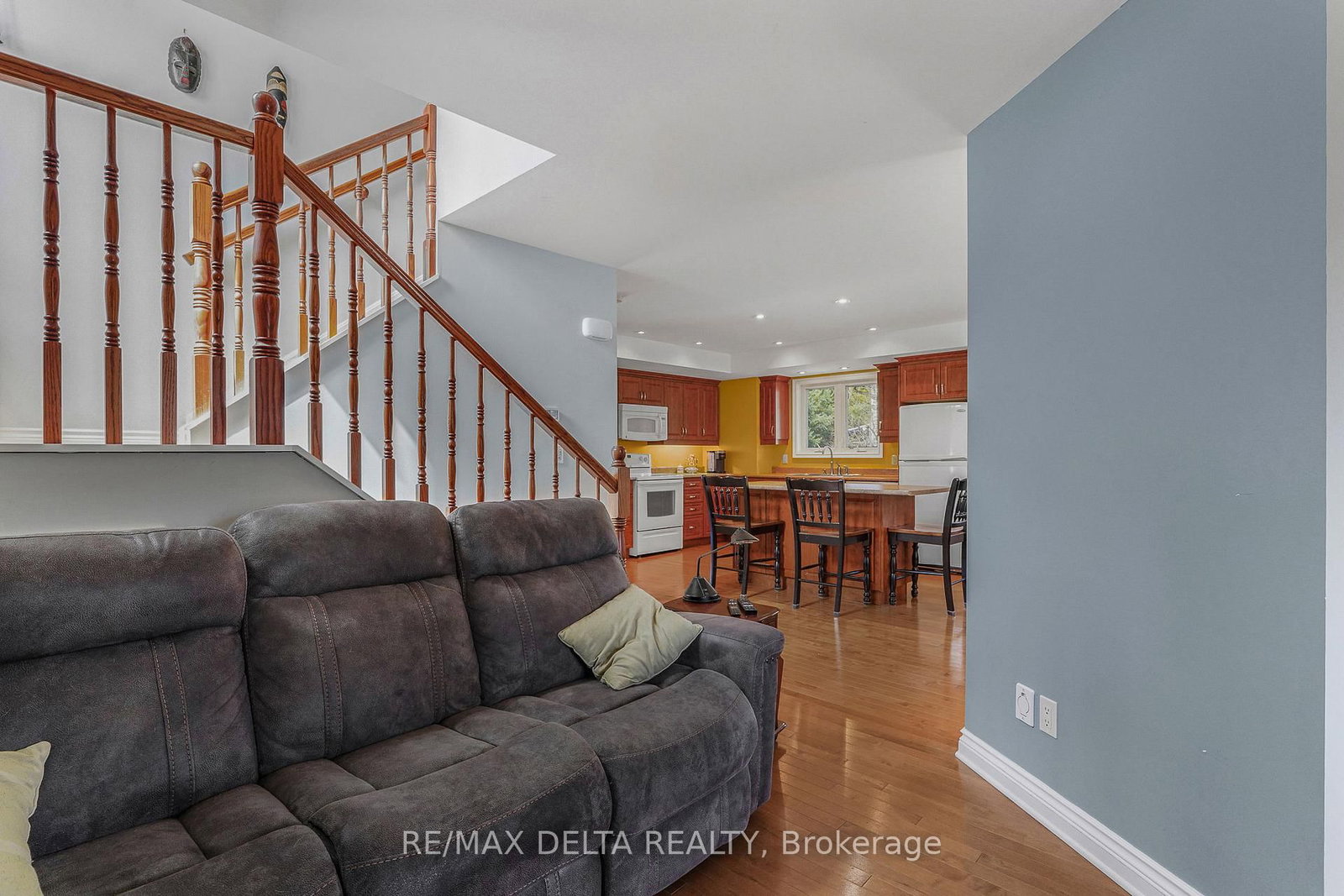 2567 Cleroux Crescent • Ottawa, ON photo 8