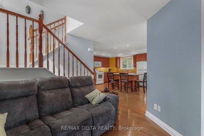 2567 Cleroux Crescent • Ottawa, ON photo 8