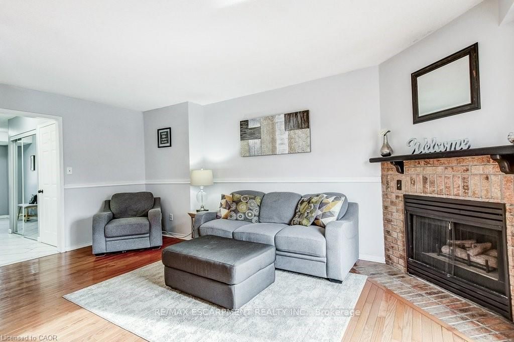 391 STONE CHURCH Road E • #22 • Hamilton, ON photo 11