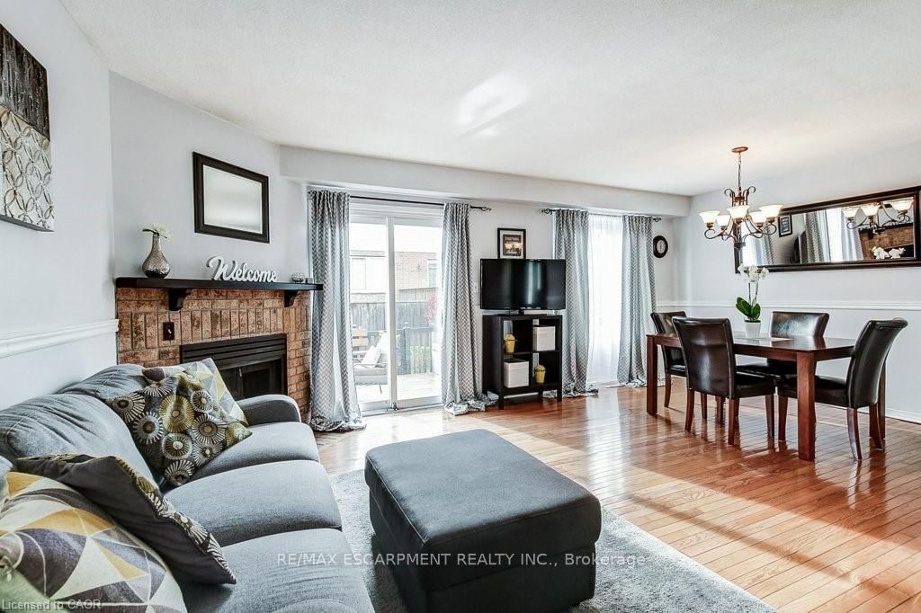 391 STONE CHURCH Road E • #22 • Hamilton, ON photo 12