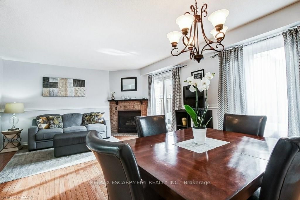 391 STONE CHURCH Road E • #22 • Hamilton, ON photo 16