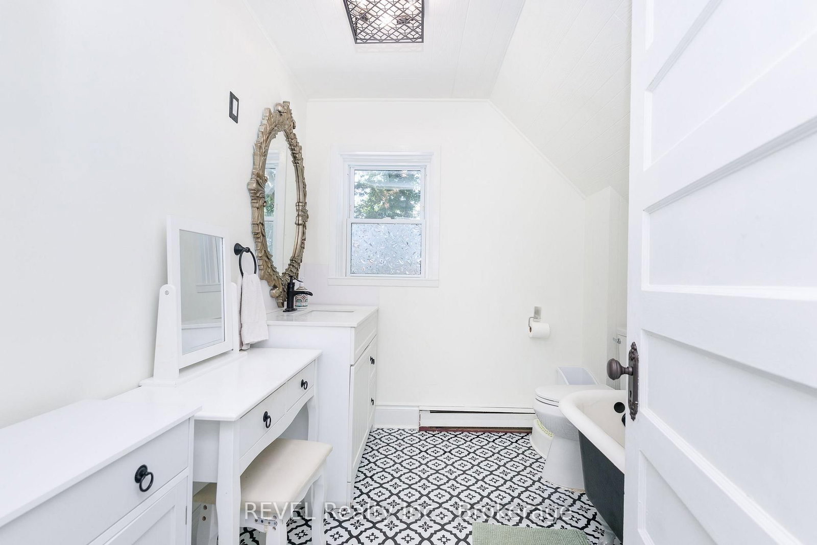2791 NEPTUNE Crescent • Niagara Falls, ON photo 20