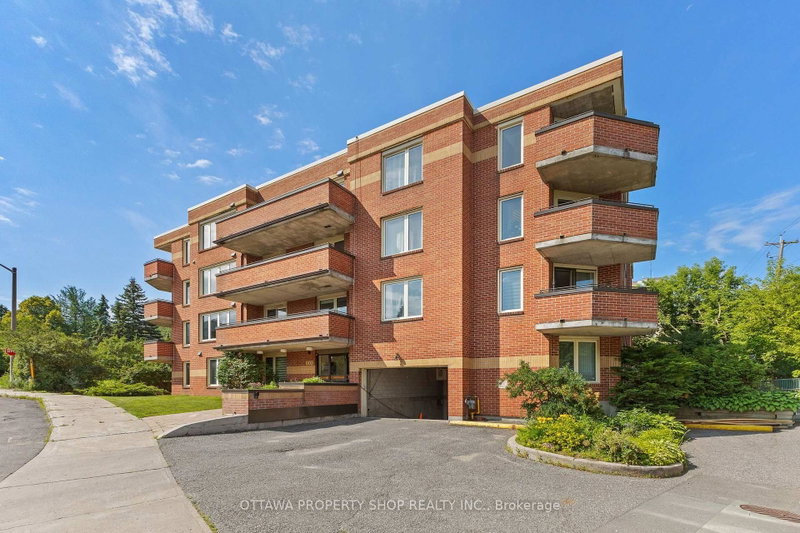 204 - 800 Mckellar Avenue