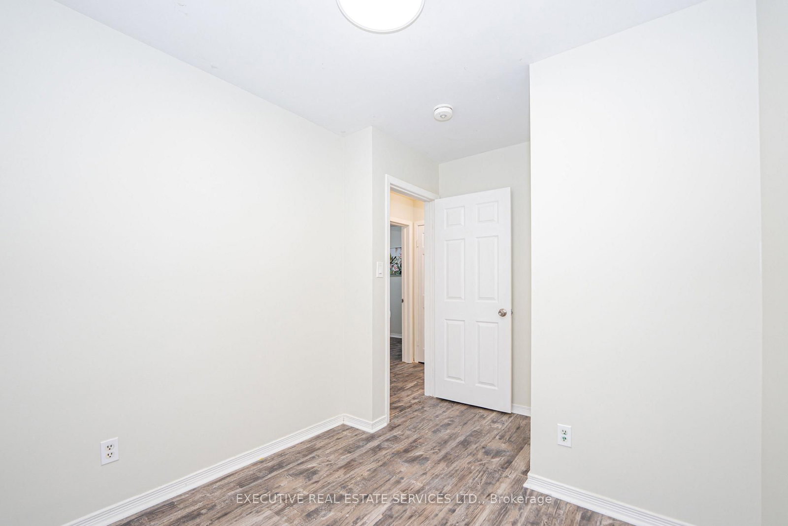 77 Overlea Drive • Kitchener, ON photo 23
