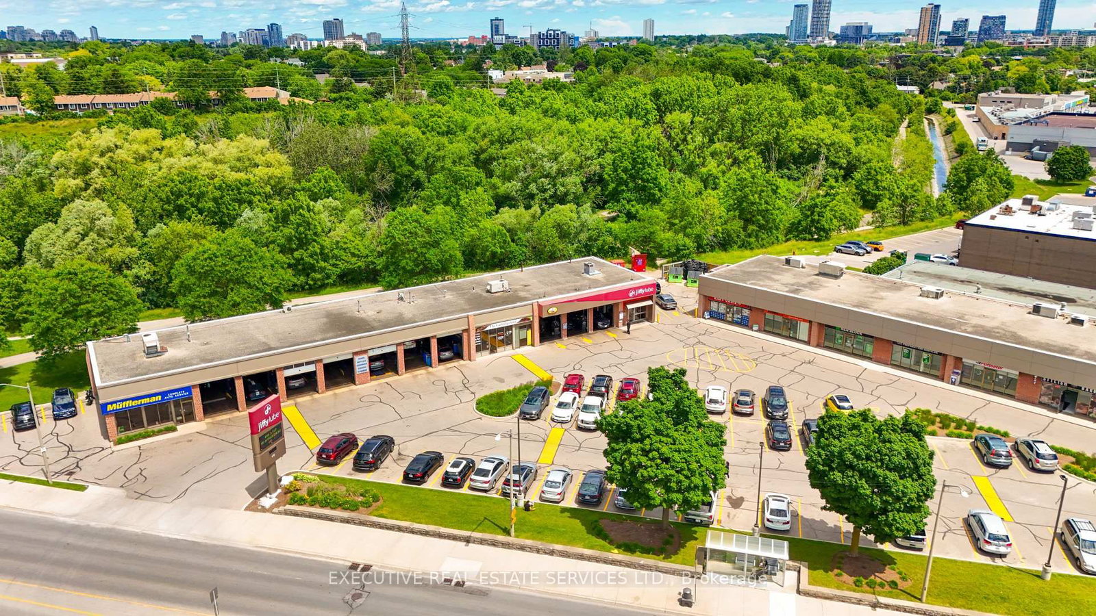 77 Overlea Drive • Kitchener, ON photo 41