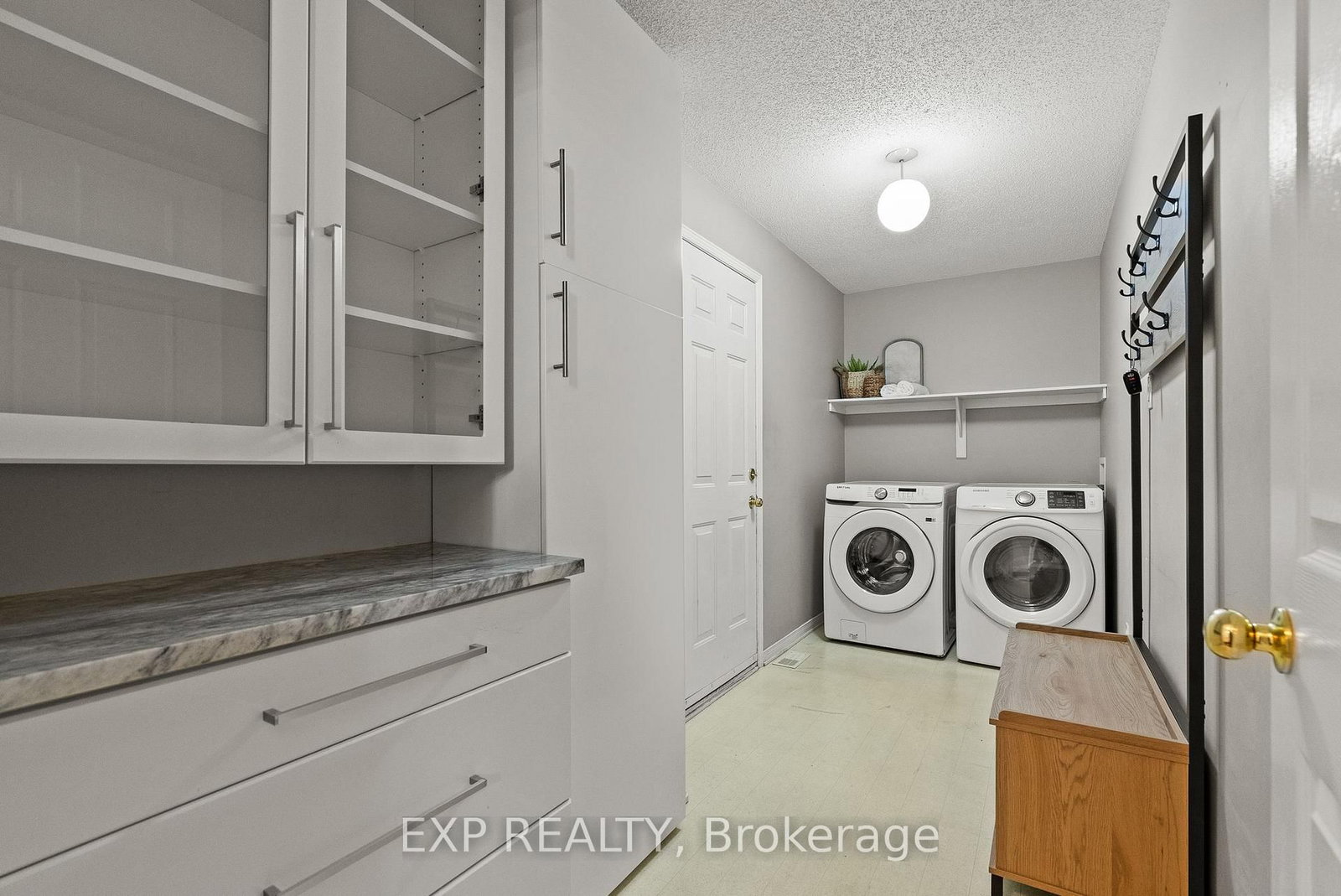 112 Redcliff Avenue • Ottawa, ON photo 25