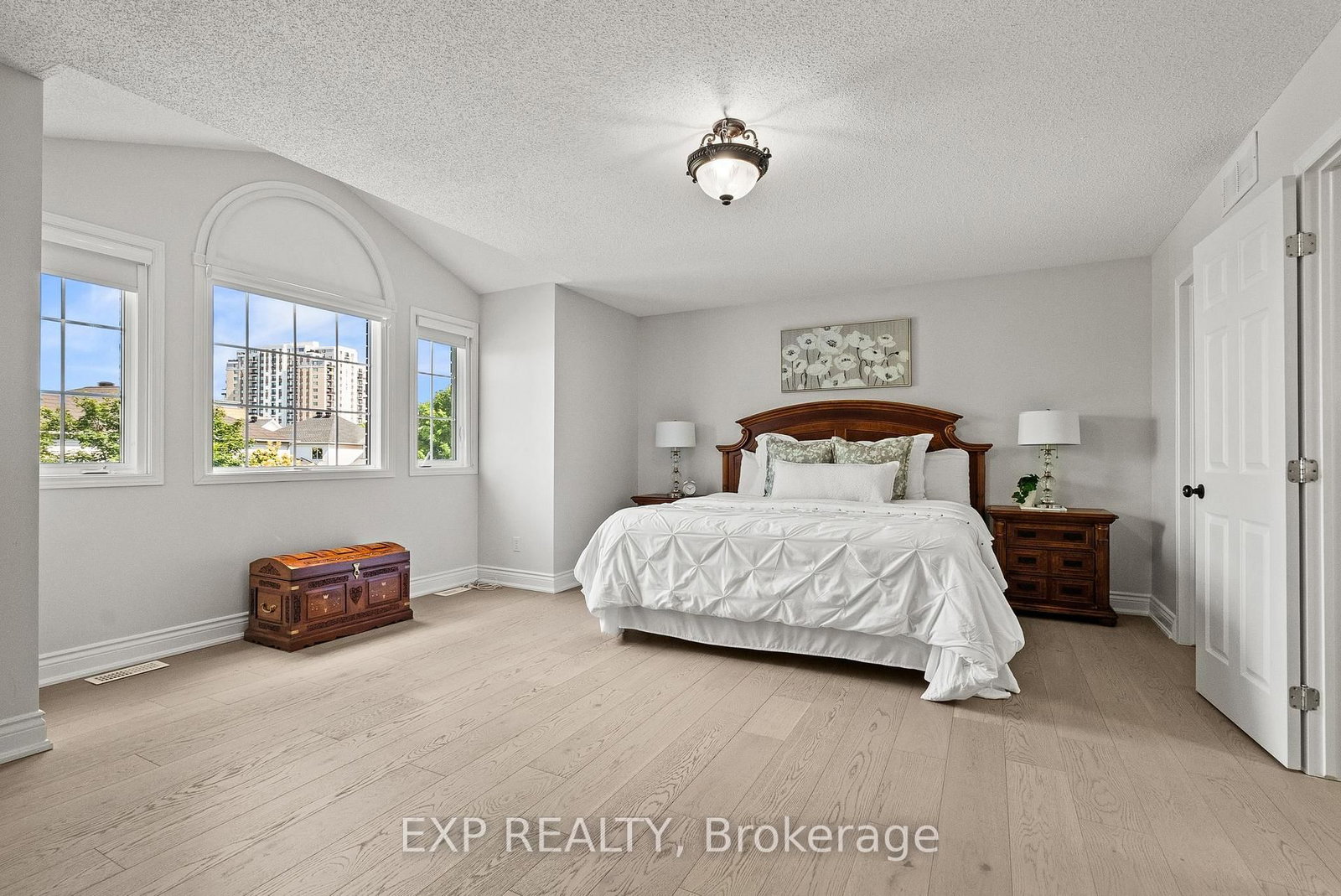 112 Redcliff Avenue • Ottawa, ON photo 29