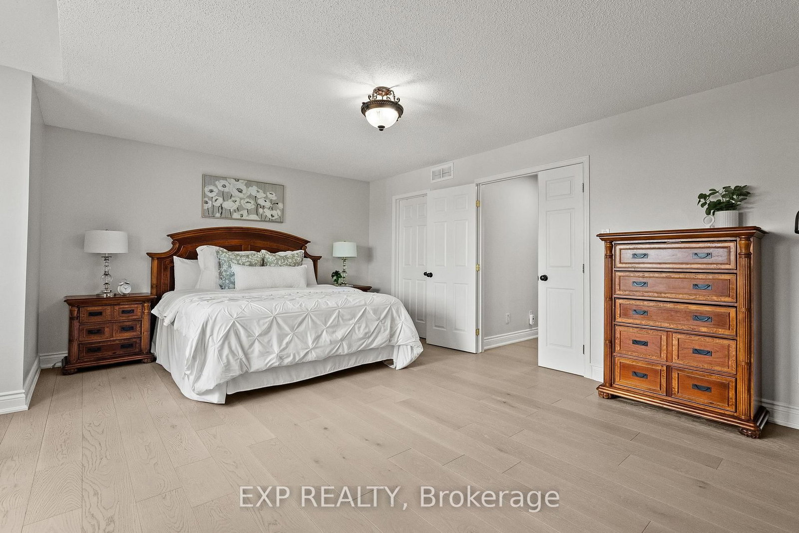 112 Redcliff Avenue • Ottawa, ON photo 30