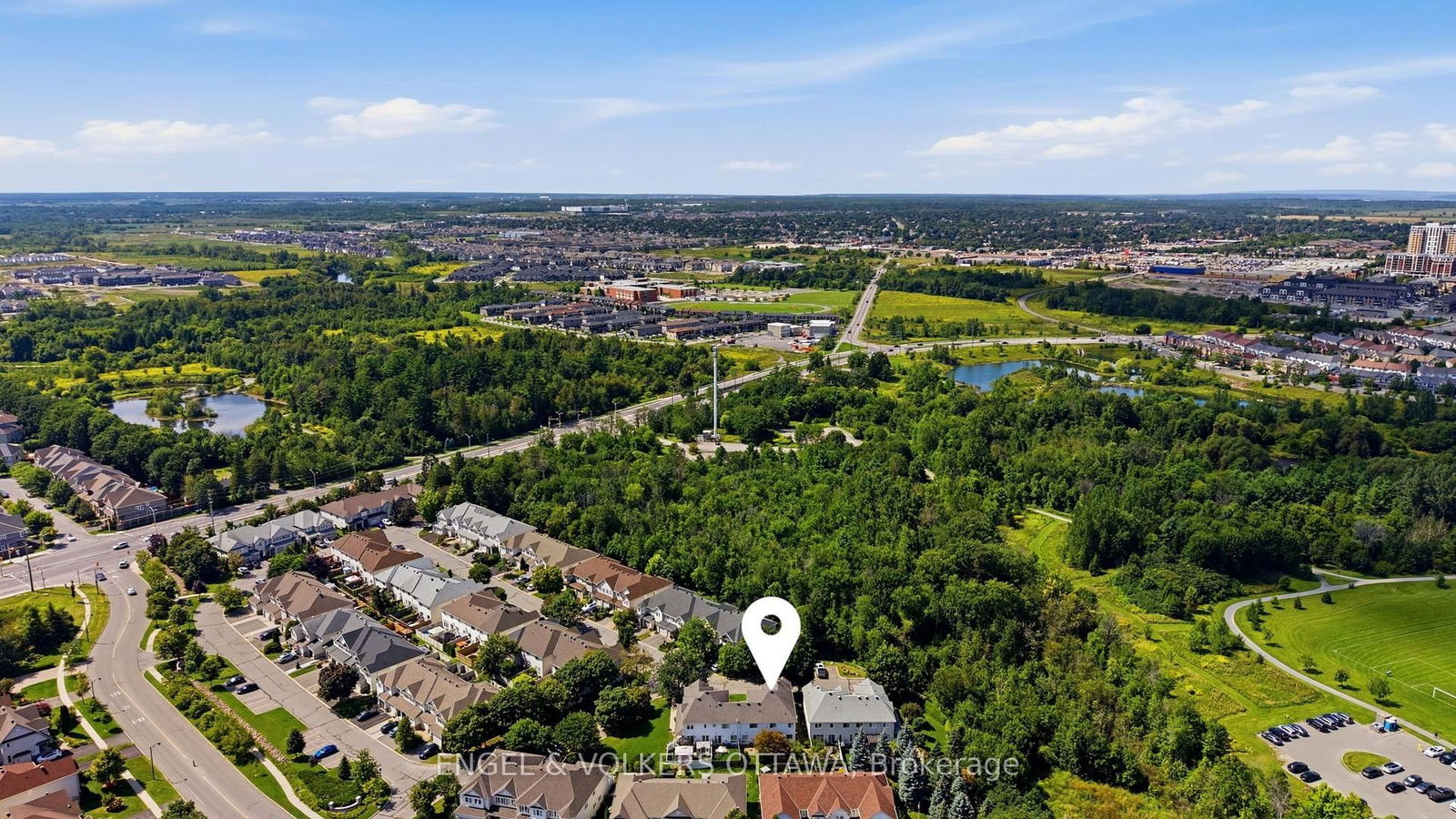 48 Fieldberry Private • Ottawa, ON photo 30