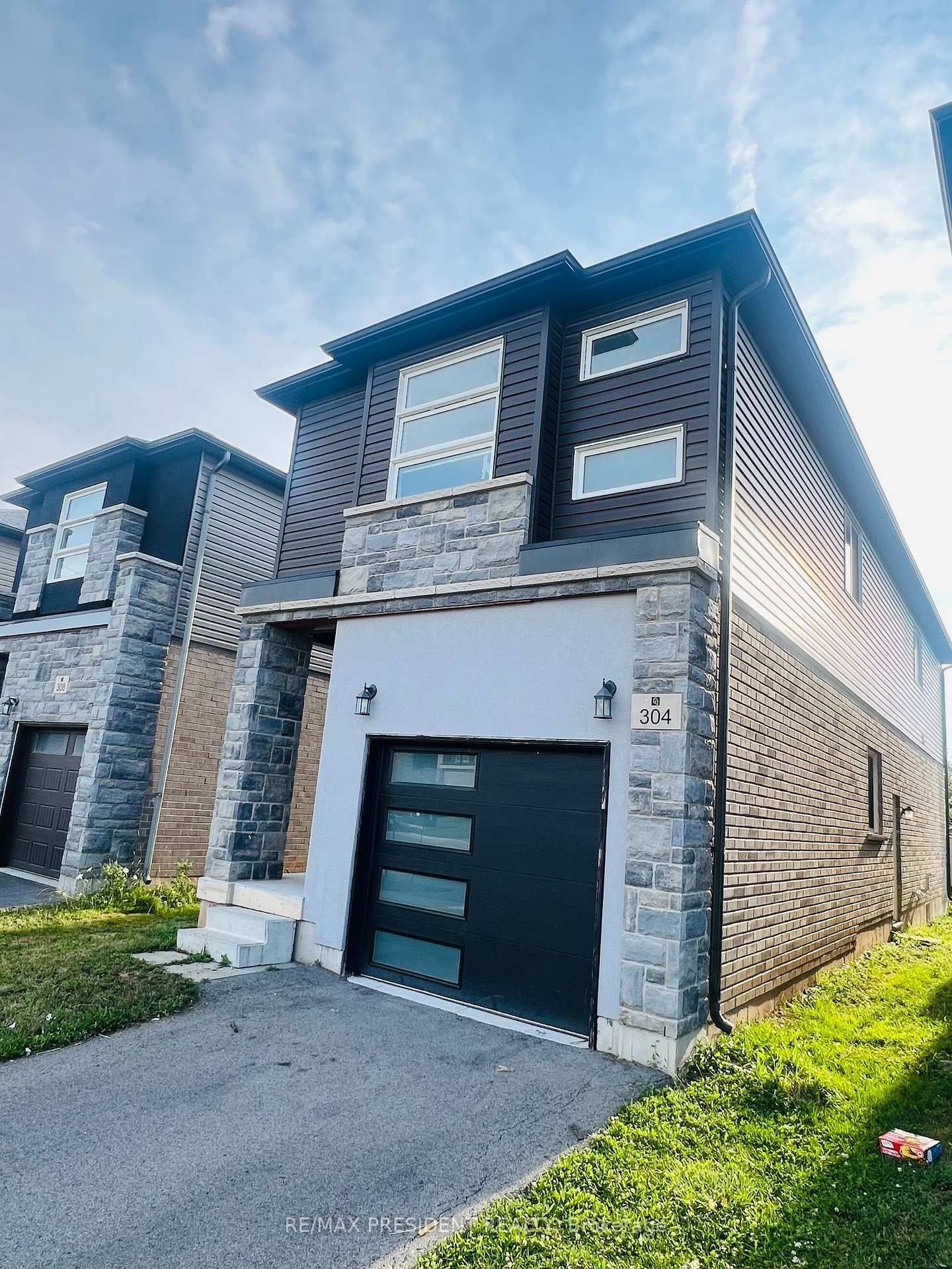 304 Louise Street • Welland, ON photo 2