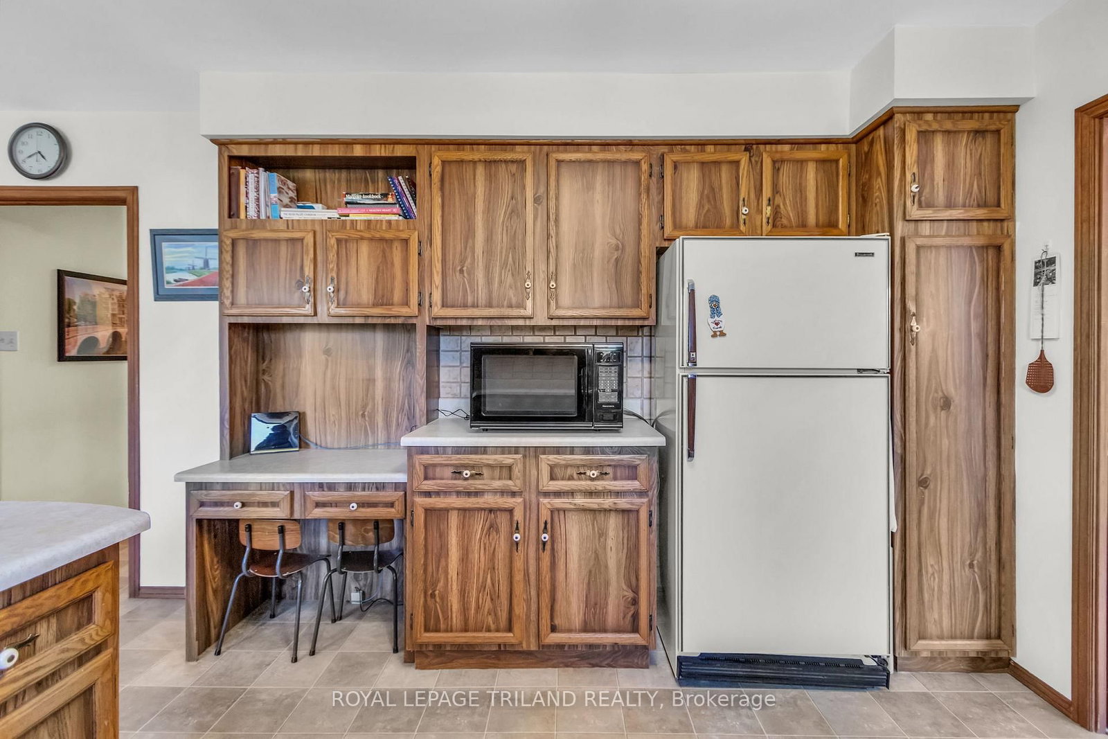 5257 Cliff Road • Lambton Shores, ON photo 16