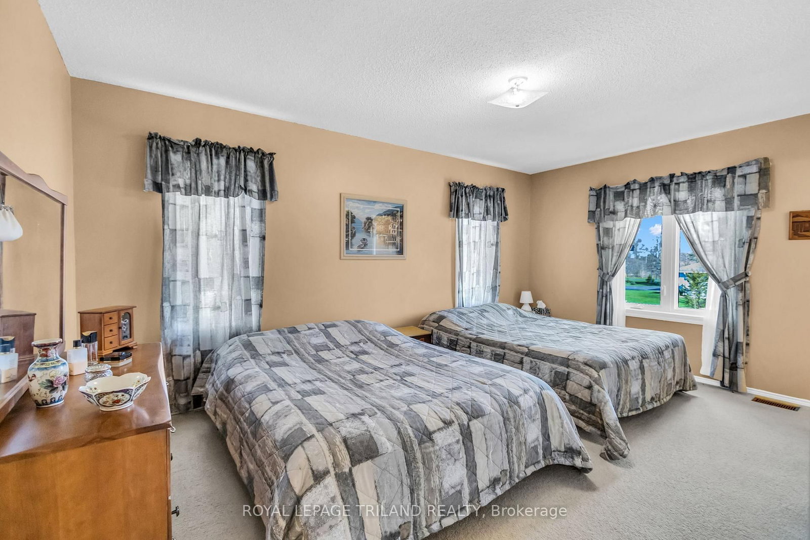 5257 Cliff Road • Lambton Shores, ON photo 29
