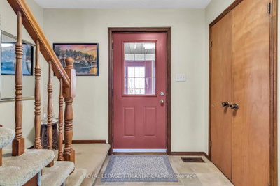 5257 Cliff Road • Lambton Shores, ON photo 9