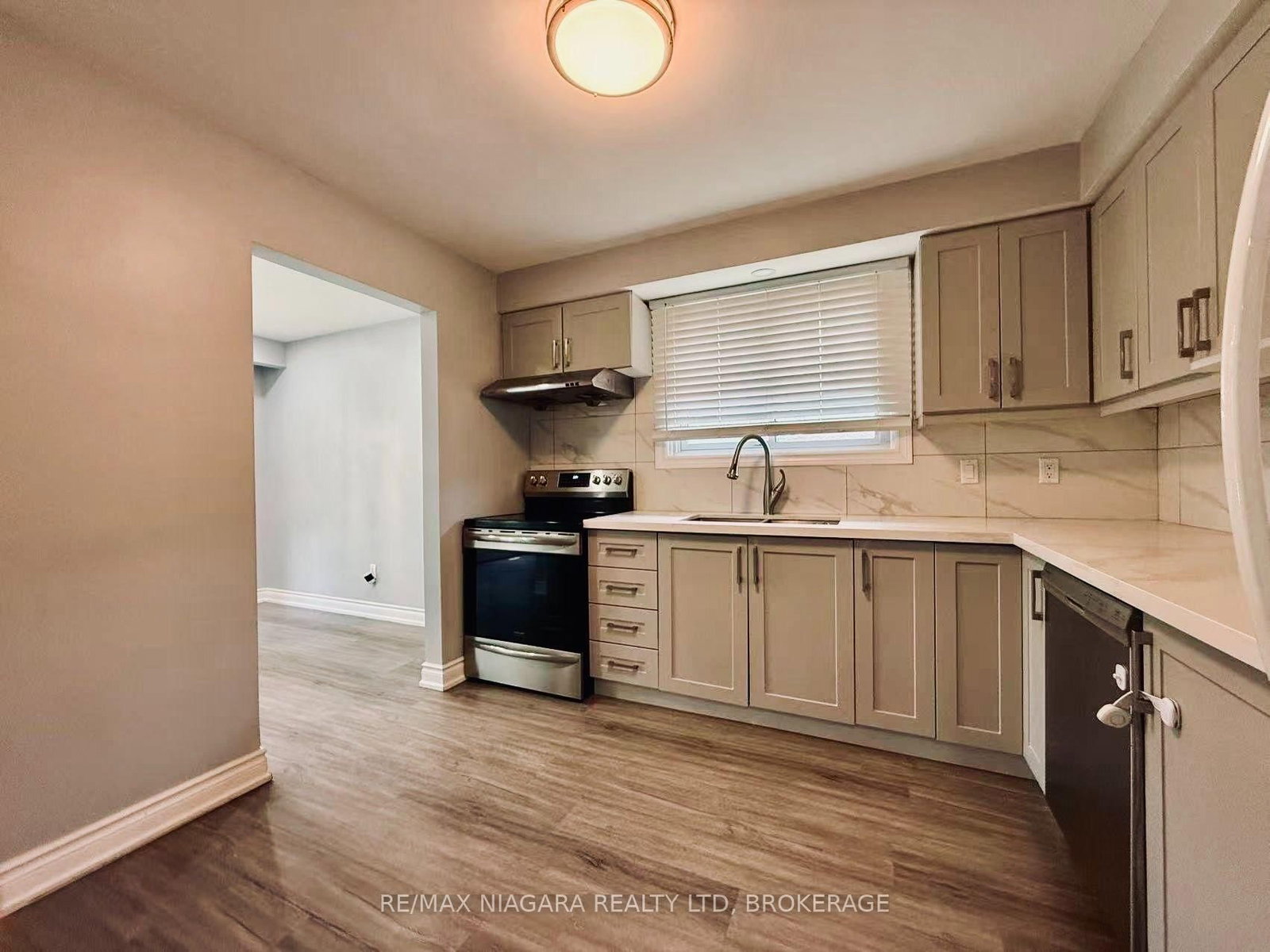 3102 Ussher Street • Niagara Falls, ON photo 10