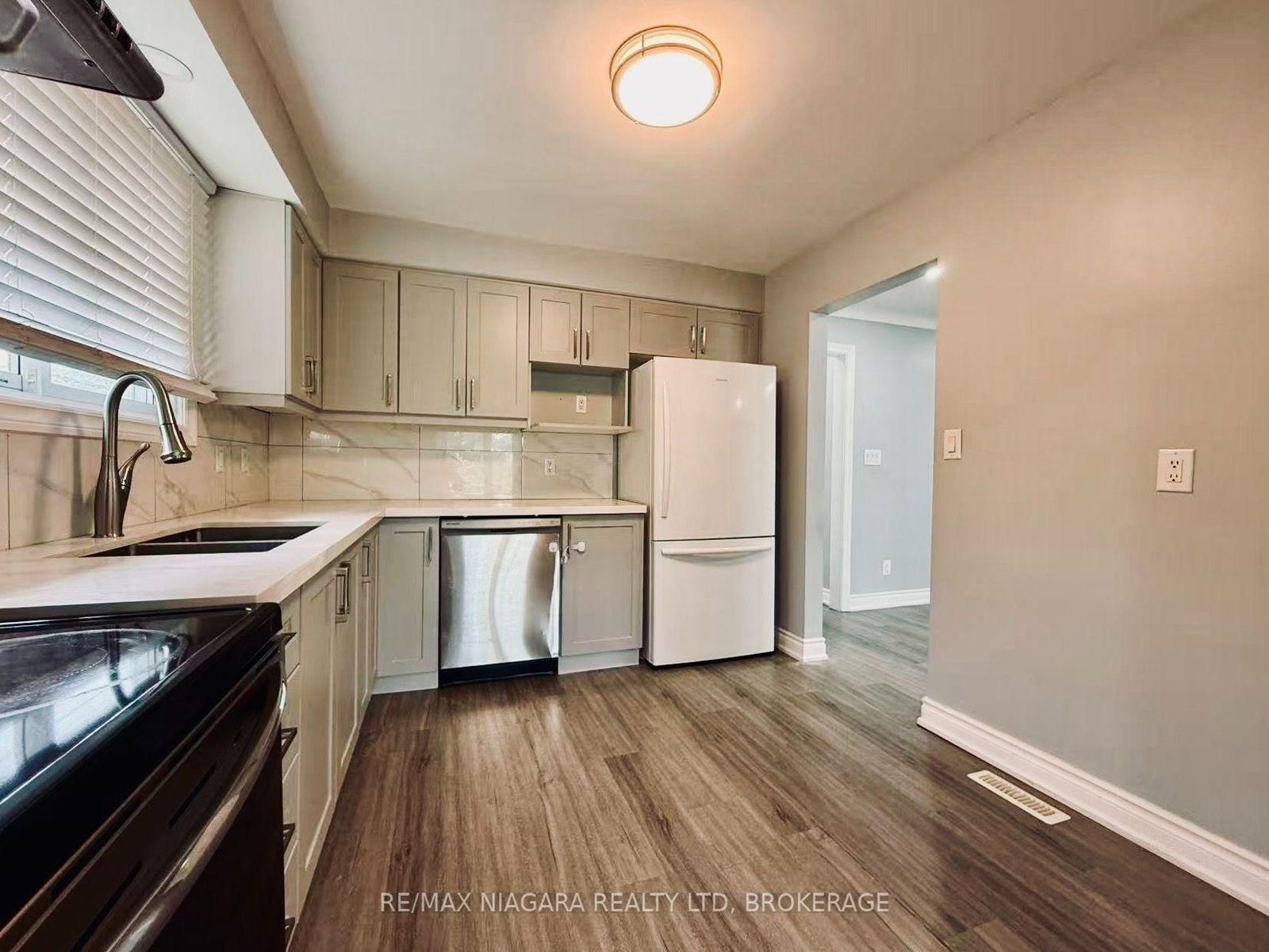 3102 Ussher Street • Niagara Falls, ON photo 11