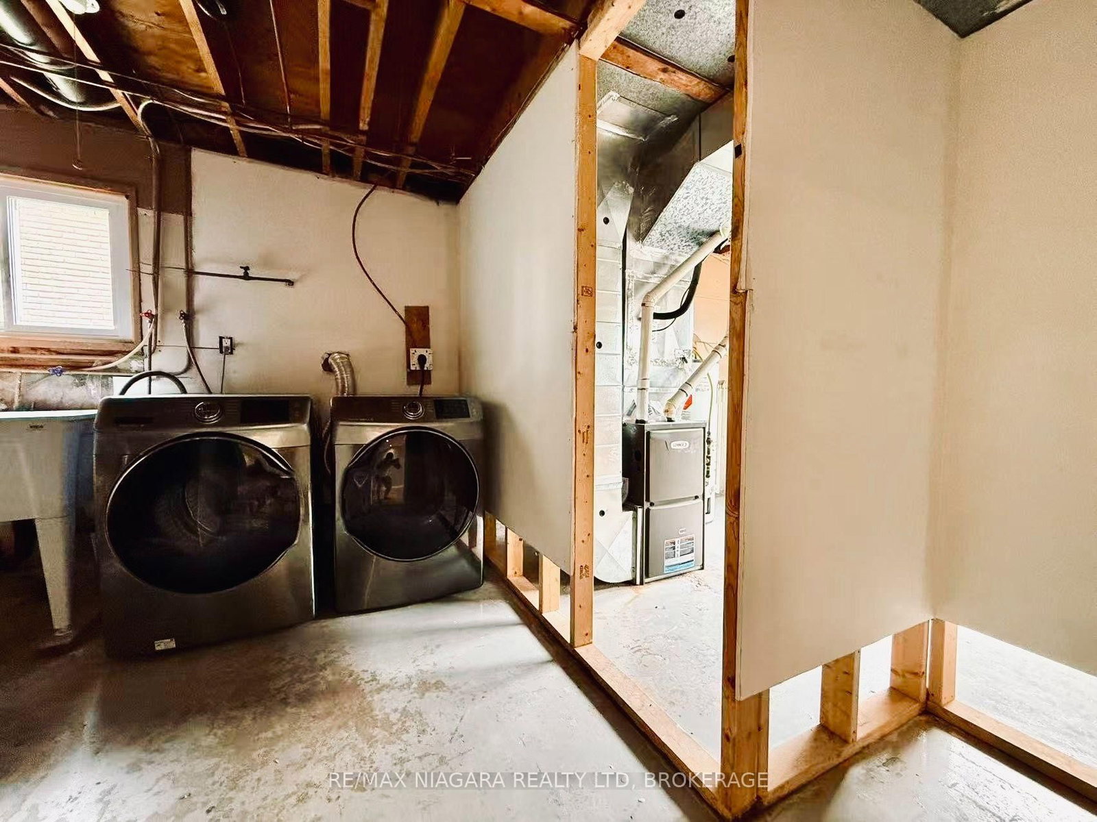 3102 Ussher Street • Niagara Falls, ON photo 21