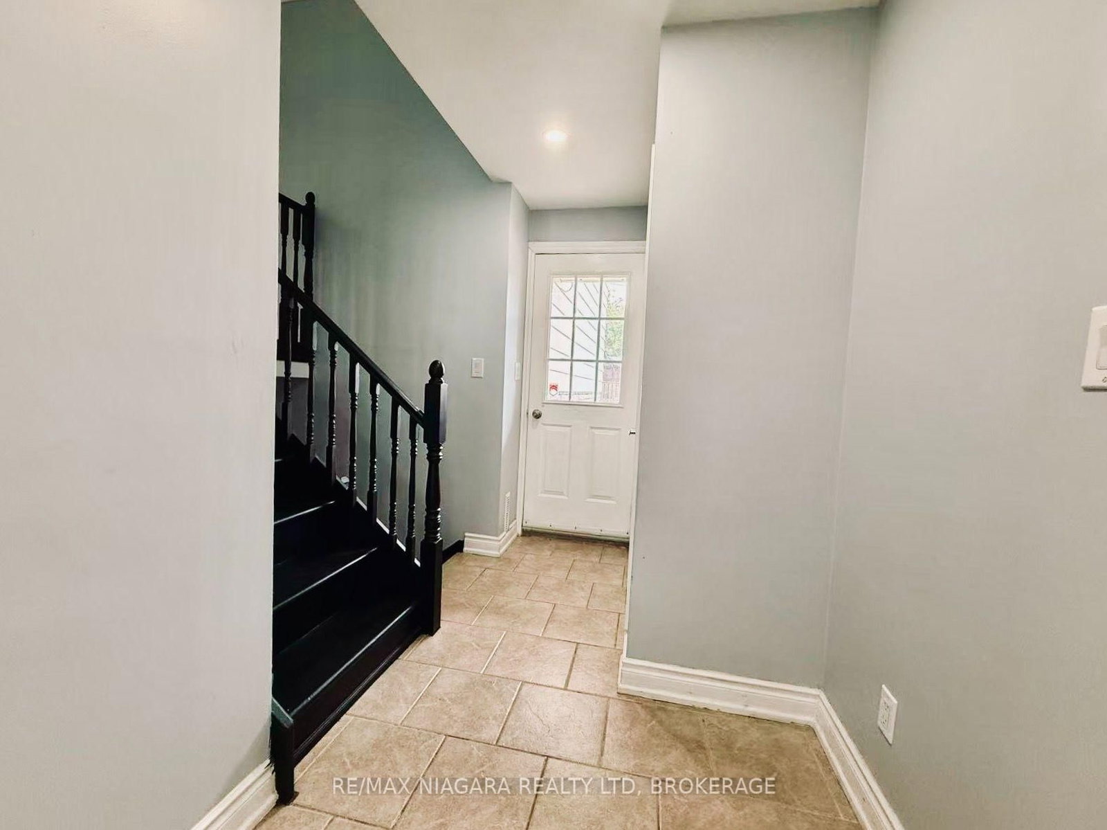 3102 Ussher Street • Niagara Falls, ON photo 6