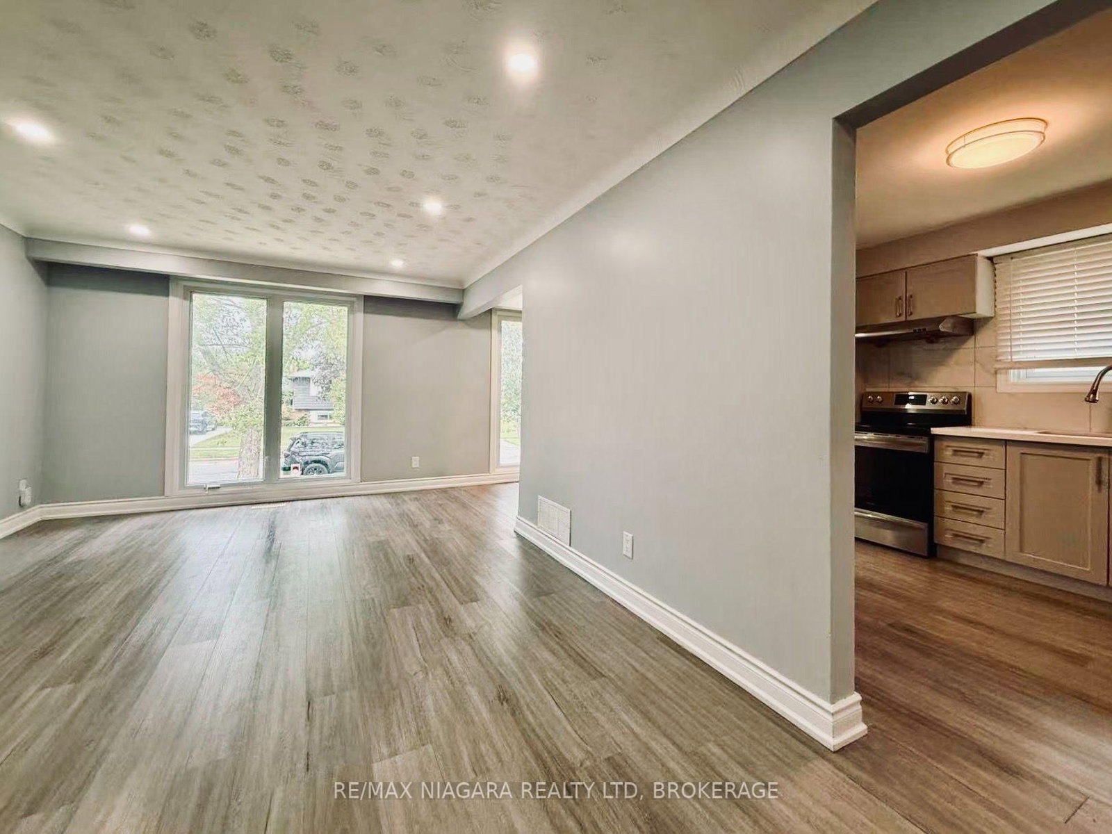 3102 Ussher Street • Niagara Falls, ON photo 7