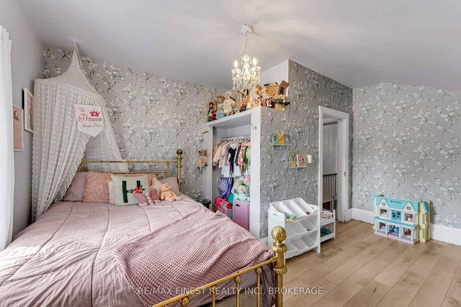 136 Robert Street • Napanee, ON photo 31