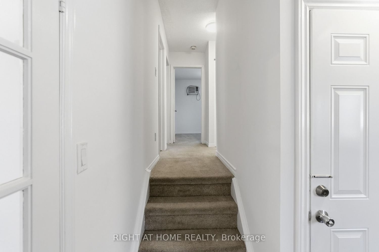 341 Rexford Drive • Hamilton, ON photo 17
