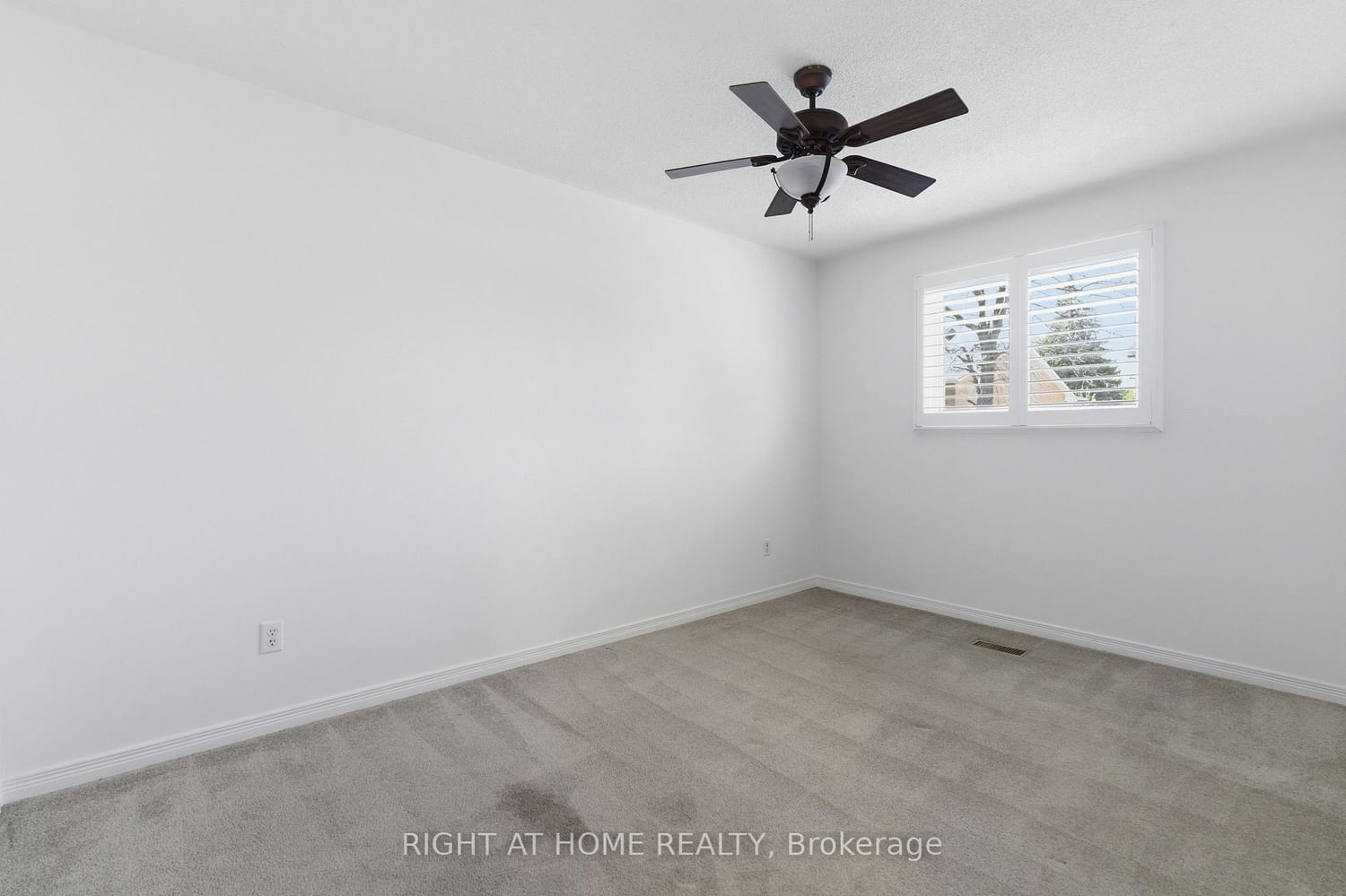 341 Rexford Drive • Hamilton, ON photo 20