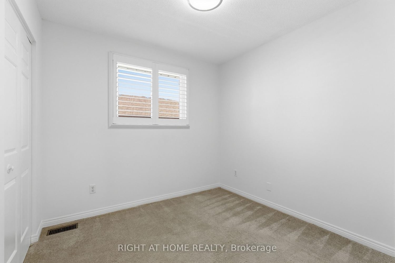 341 Rexford Drive • Hamilton, ON photo 23