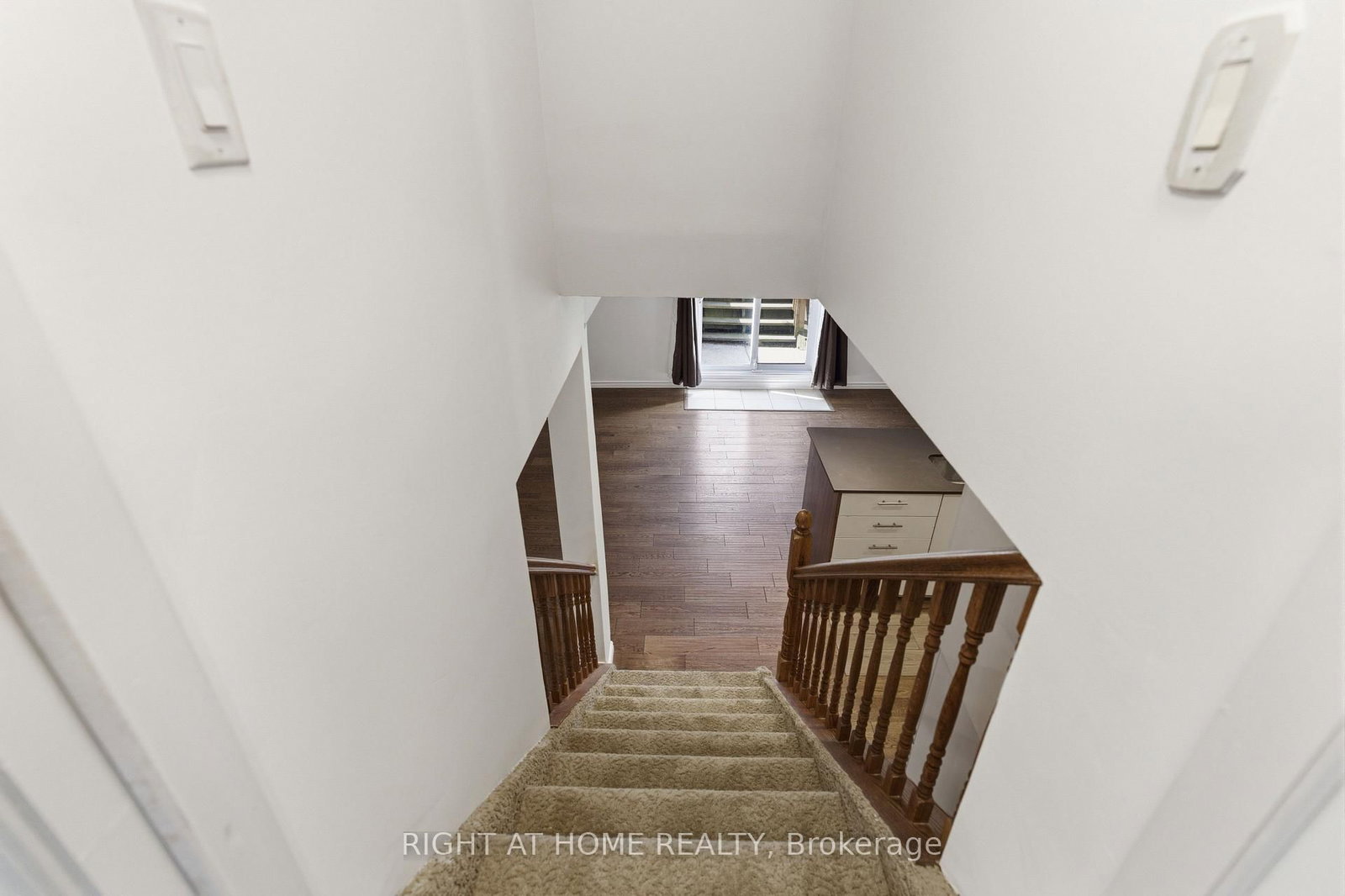 341 Rexford Drive • Hamilton, ON photo 27