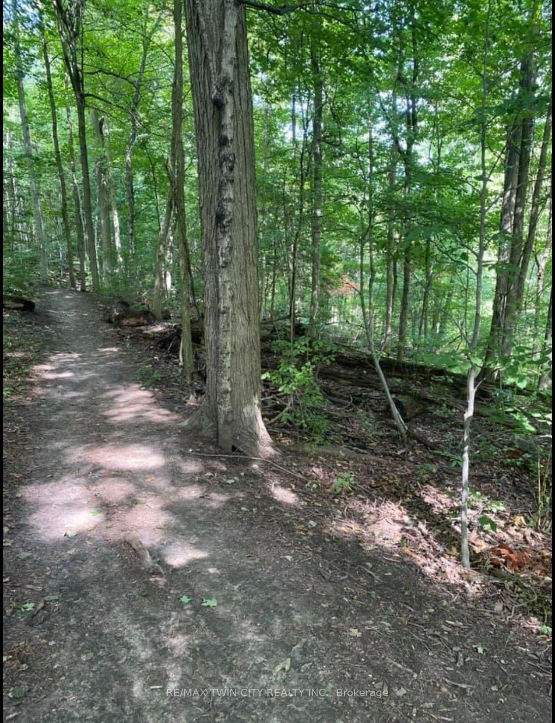 55 Green Valley Drive • #608 • Kitchener, ON photo 23
