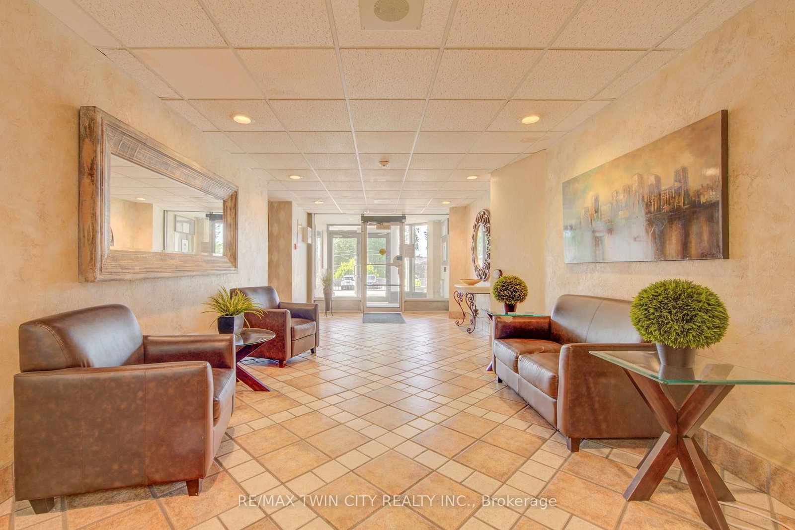 55 Green Valley Drive • #608 • Kitchener, ON photo 6