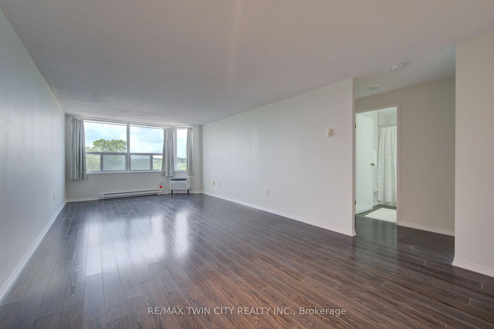 55 Green Valley Drive • #608 • Kitchener, ON photo 9