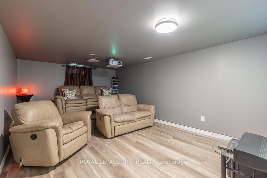 2 Kimberdale Court • St. Catharines, ON photo 23