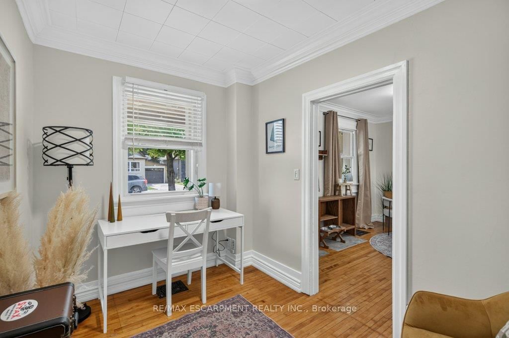 15 Crockett Street • Hamilton, ON photo 8