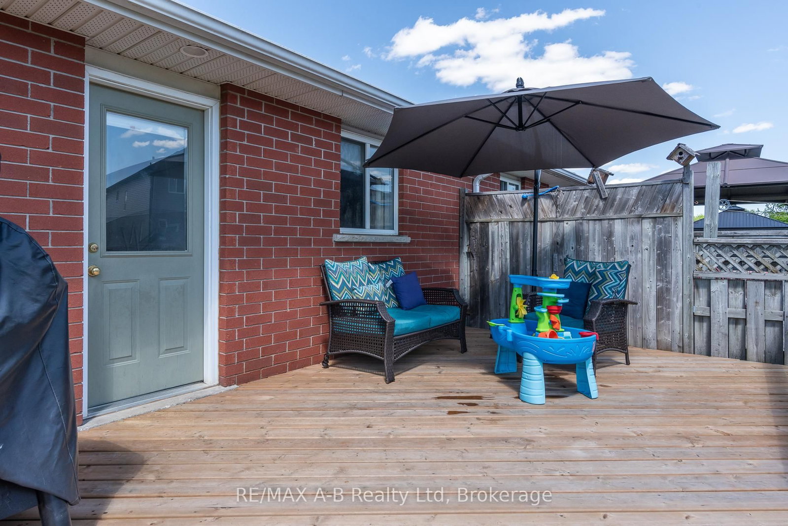 180 Westwood Avenue • East Zorra-Tavistock, ON photo 11