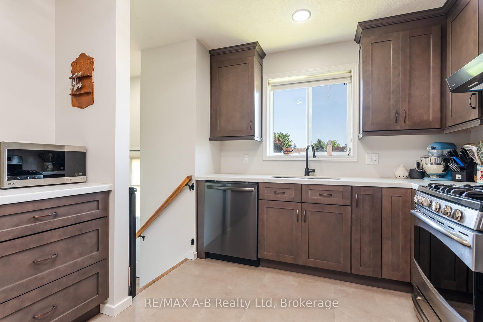 180 Westwood Avenue • East Zorra-Tavistock, ON photo 24