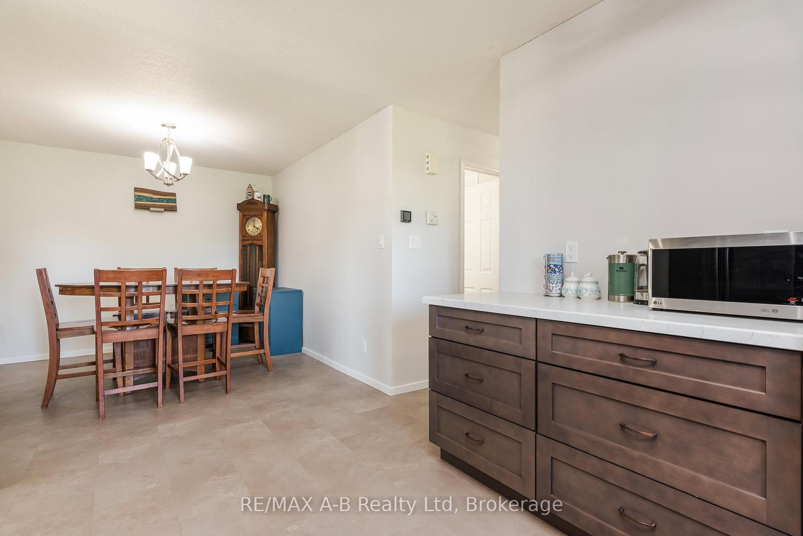 180 Westwood Avenue • East Zorra-Tavistock, ON photo 26