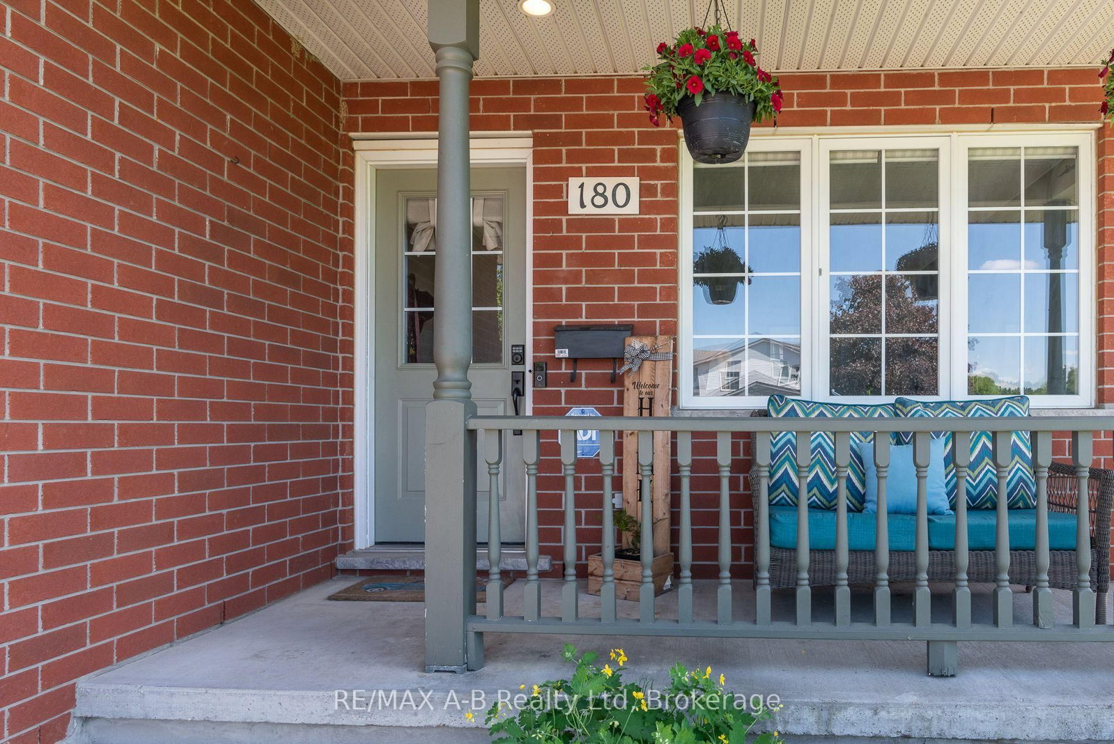 180 Westwood Avenue • East Zorra-Tavistock, ON photo 5