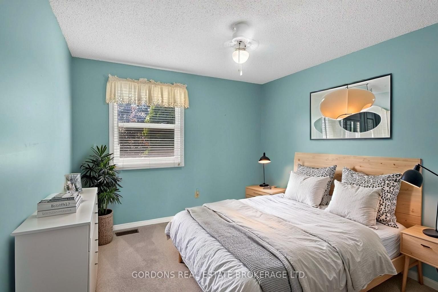 470 Kingsdale Avenue • Kingston, ON photo 32
