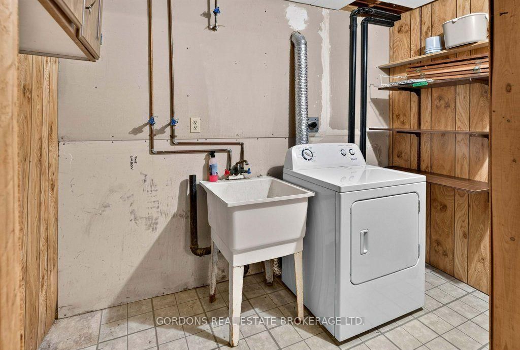 470 Kingsdale Avenue • Kingston, ON photo 43