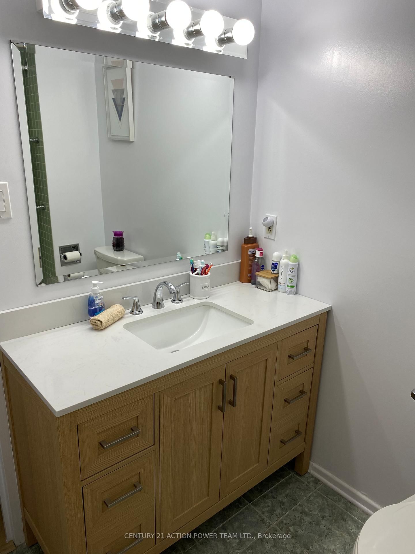 915 Elmsmere Road • #1006 • Ottawa, ON photo 14