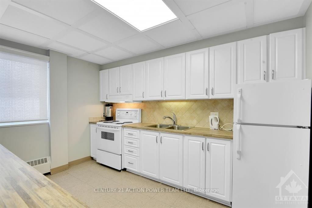 915 Elmsmere Road • #1006 • Ottawa, ON photo 32
