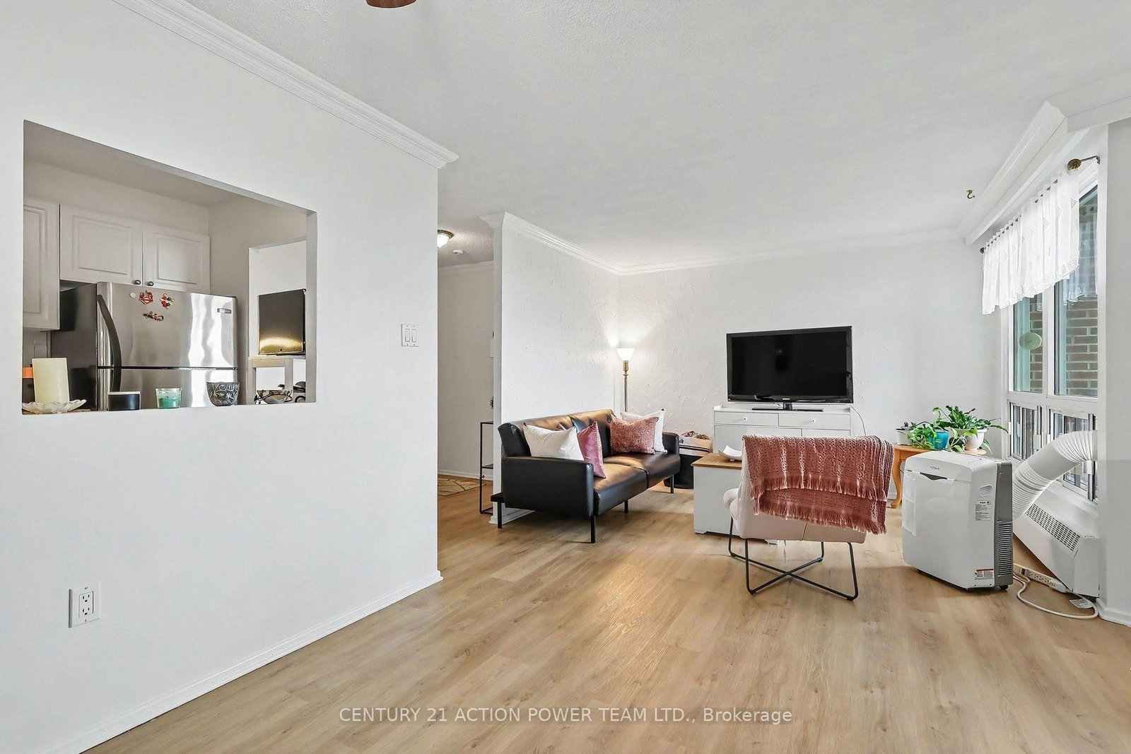 915 Elmsmere Road • #1006 • Ottawa, ON photo 8