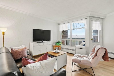 915 Elmsmere Road • #1006 • Ottawa, ON photo 9