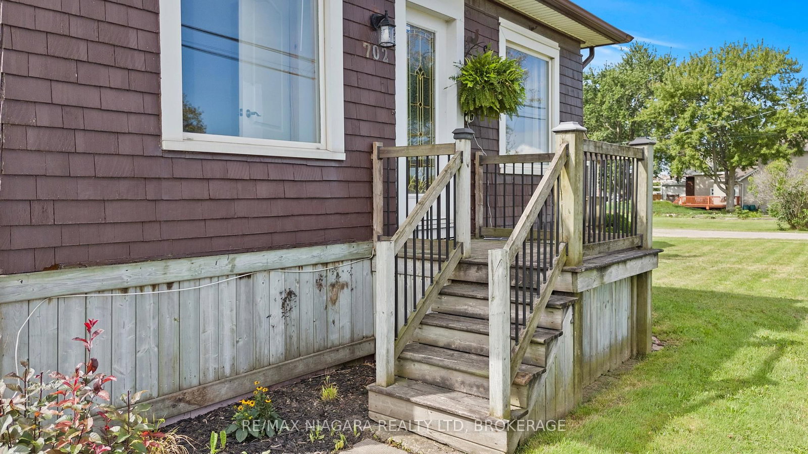 702 Main Street W • Port Colborne, ON photo 8