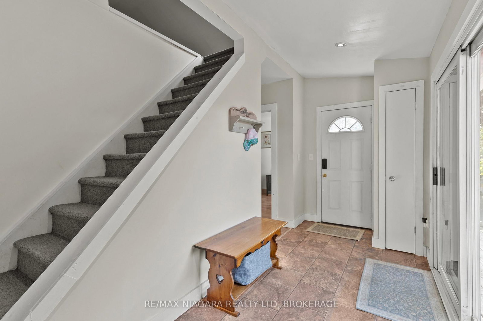 702 Main Street W • Port Colborne, ON photo 9
