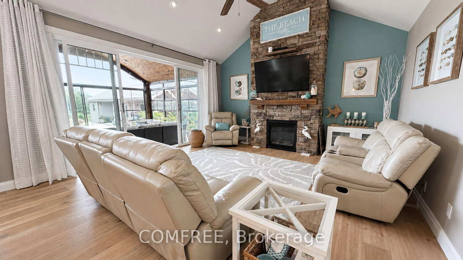 663 County 2 Road • Lakeshore, ON photo 10